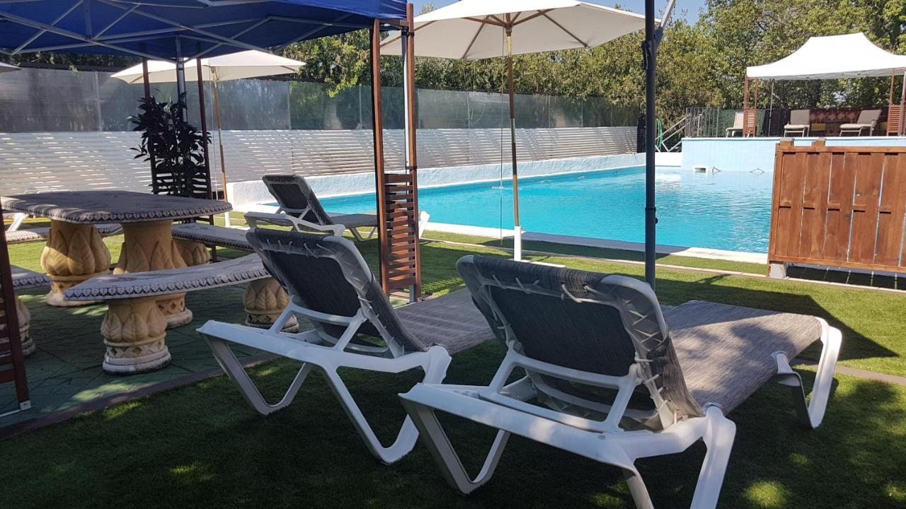 Cortijo San Jose Villa Sevilla Eksteriør bilde